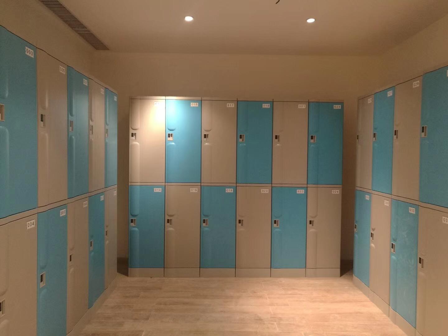 武汉澡堂浴室更衣柜的材质有哪些